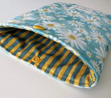 Load image into Gallery viewer, Quilted E-Reader Sleeve - Daisy