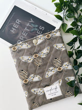 Load image into Gallery viewer, Quilted E-Reader Sleeve - Bees