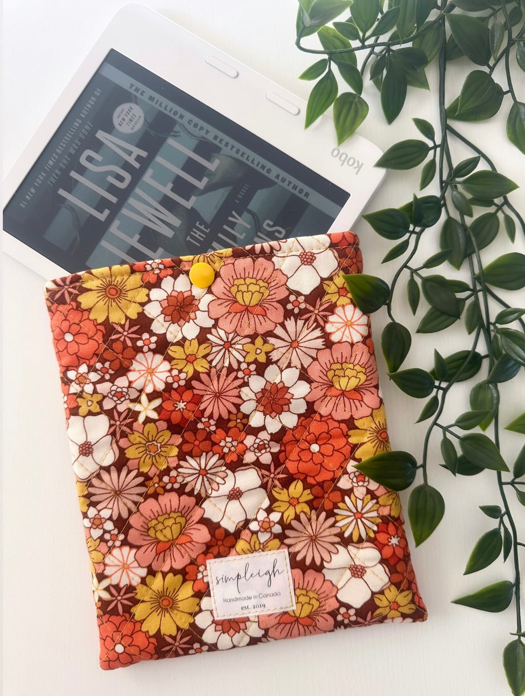 Quilted E-Reader Sleeve - That 70’s Sleeve