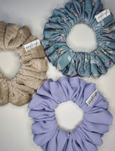 Load image into Gallery viewer, Teal Wild Flowers Scrunchie
