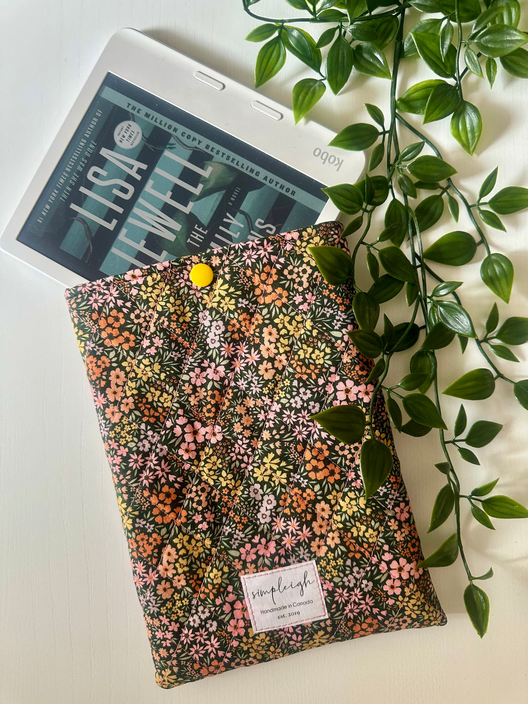 Quilted E-Reader Sleeve - Forest