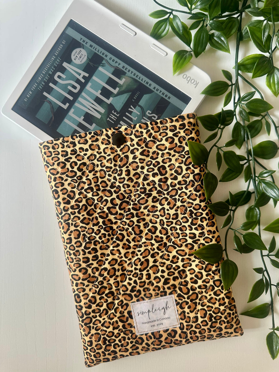 Quilted E-Reader Sleeve - Leopard