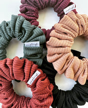 Load image into Gallery viewer, Cognac Bamboo Ribbed Scrunchie - CLEARANCE
